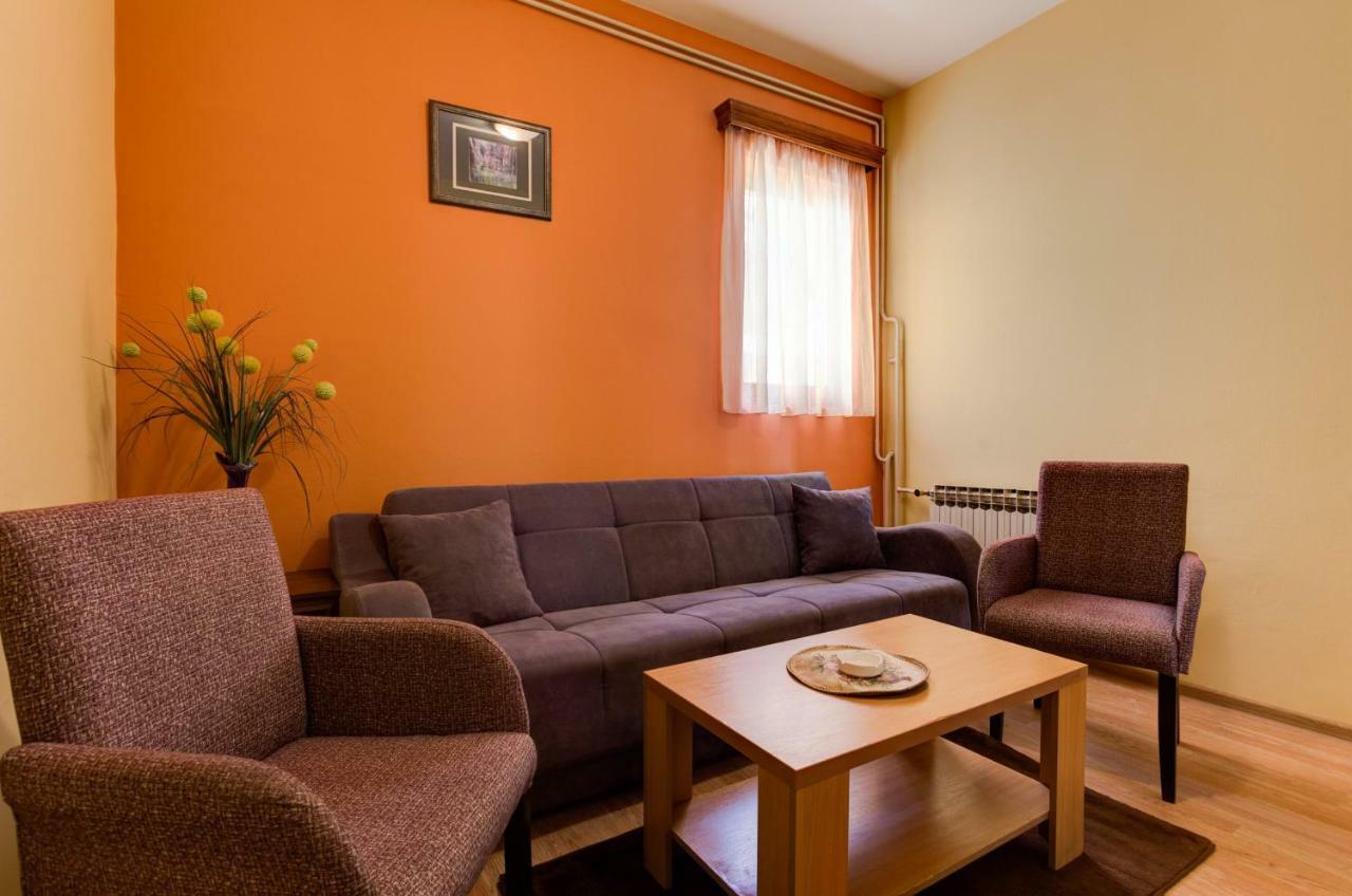 Mali Milocer Bay Accommodation Sveti Stefan Extérieur photo